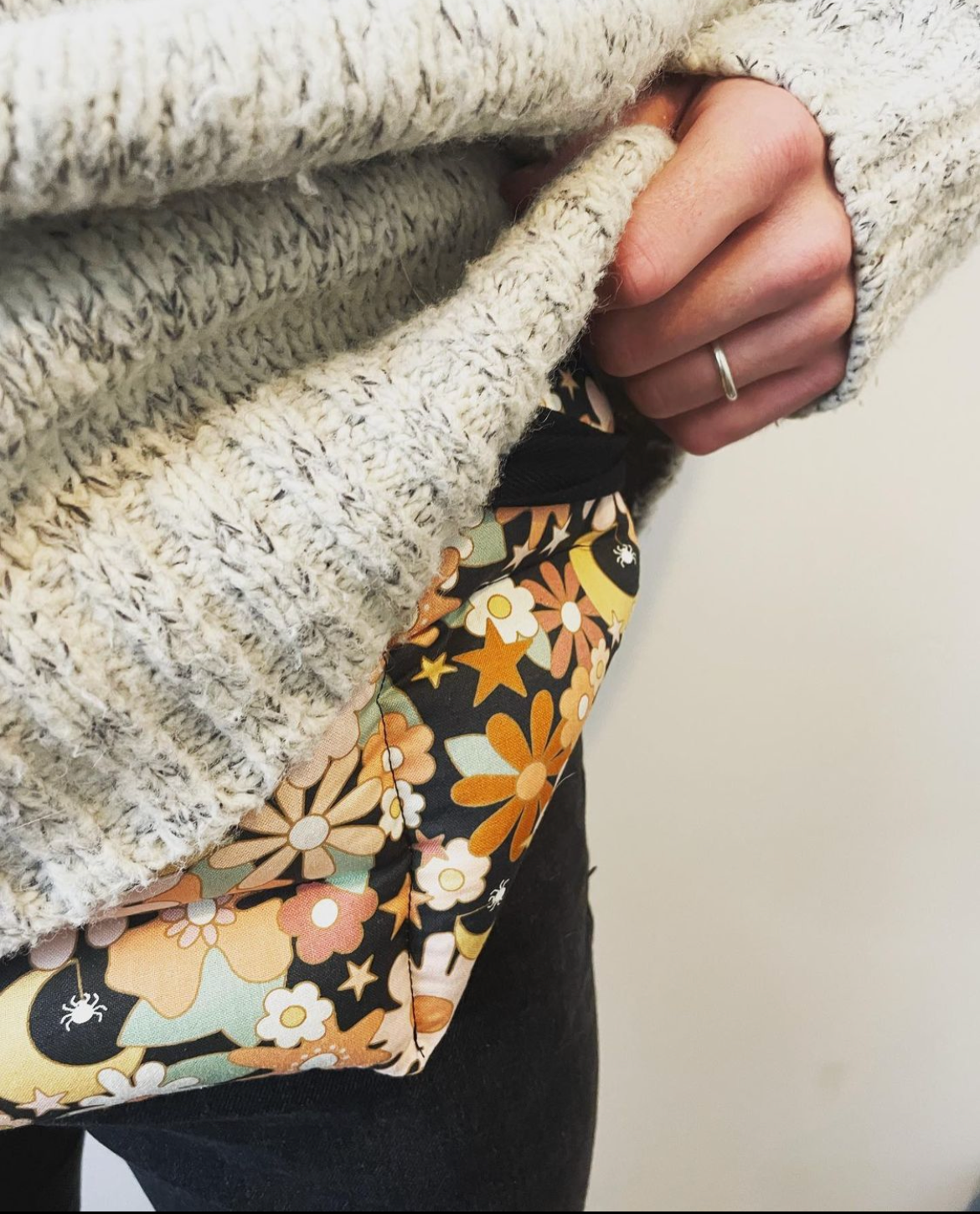 SelkiBelt Heat Pad, Everyday Freedom Collection in Mixed Cottons